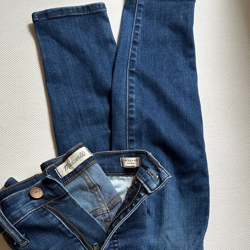 Madewell Dark Blue Straight Leg Jeans